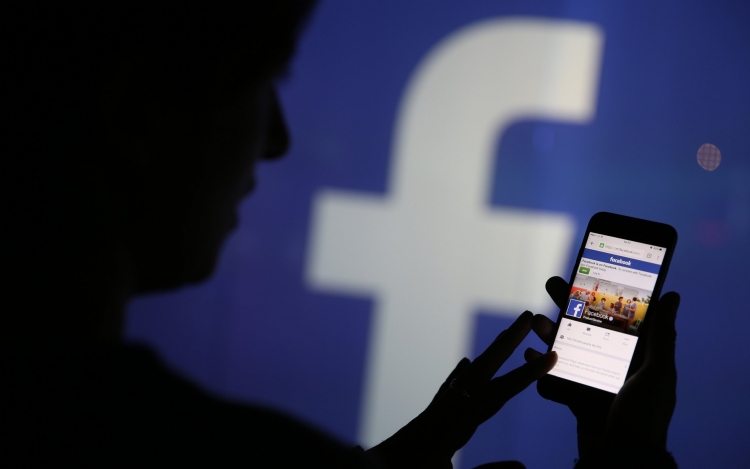 Újabb központot nyit a Facebook Németországban a jogsértő tartalmak kezelésére