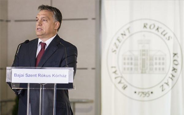 Orbán Viktor: az egészségügy nem üzlet