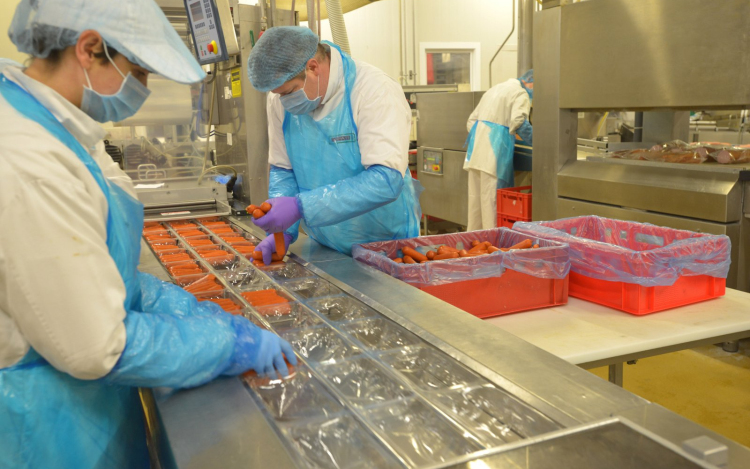 Már biotermékeket is gyárt a 10 éves SPAR-húsüzem