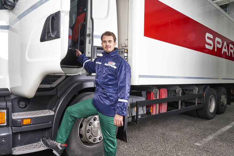 Hálózatbővítés miatt sofőröket keres a SPAR