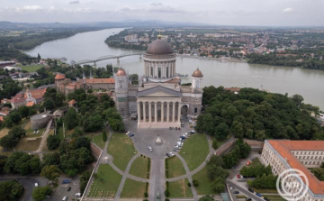 Pünkösd - A szentlélek eljövetelét ünneplik vasárnap a keresztények