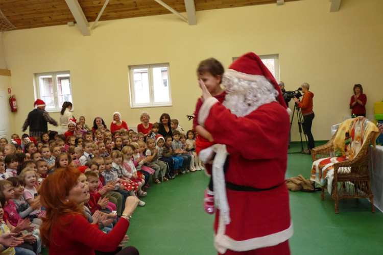 Micimackó oviban járt a Mikulás!