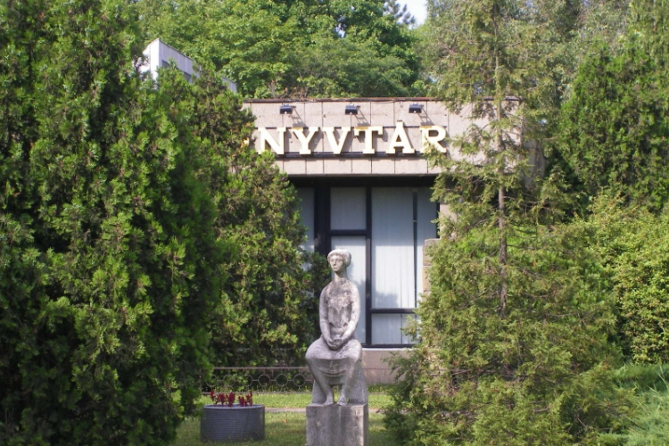 Elkezdődött a 46. Komárom-Esztergom Megyei Könyvtári Hét