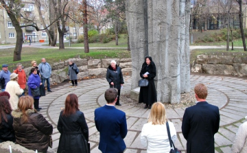 A Béke parkban emlékeztek