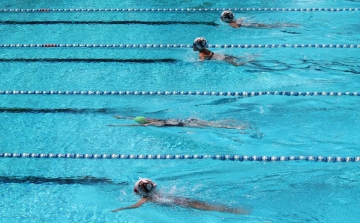 Tatabányán és Hódmezővásárhelyen versenyeztek a TVSE úszói