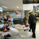 Kinyitotta kapuit az Agóra!