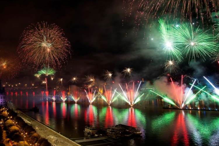 Turizmus: teltházas hétvégét hozott Budapestnek a Szent István-napi programsorozat