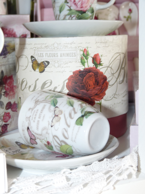 Édes Otthon - Kézimunka és romantikus lakberendezési apróságok