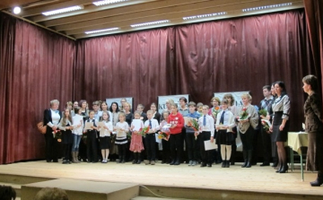 Magyar nyelvből jeleskedtek