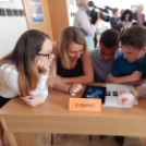 Pénzügyi tudatosságot növelő okostelefonos applikációt mutatott be a Magyar Államkincstár tatabányai diákoknak