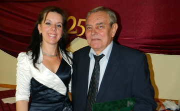 Hetzmann Béla a Felsőgalláért-díjas