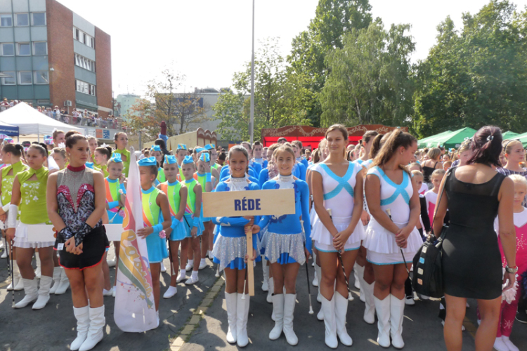 Helló Tatabánya! Megjöttünk!