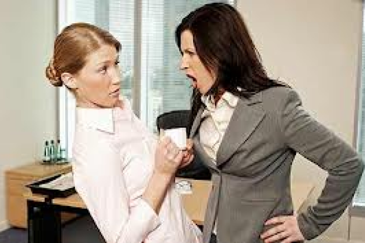 Mindenki ellenőrizheti munkaadóját