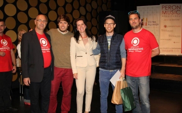 Az Ulbert-Hesz Project nyerte meg a Peron tehetségkutatóját