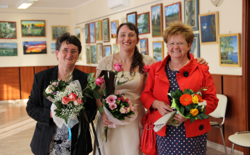 Sejtelmesség, álomszerűség, ritkán borzongás