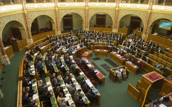 A 2019-es költségvetésről szavaznak a képviselők a héten 