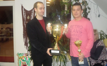 JAKO TATABÁNYA VÁROSI KISPÁLYÁS LABDARÚGÓ BAJNOKSÁG DÍJÁTADÁS