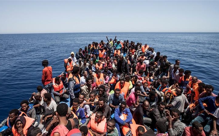 Frontex: 60 százalékkal csökkent tavaly az Európába érkező migránsok száma