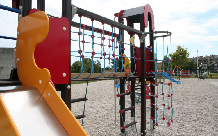 Pár napig szünetel majd a játék