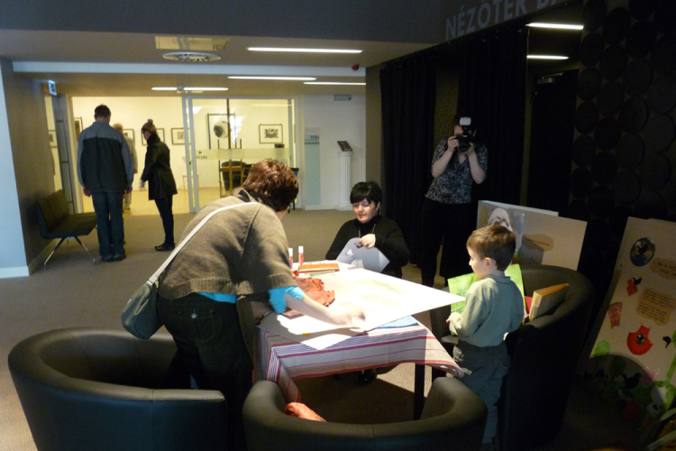 Kinyitotta kapuit az Agóra!