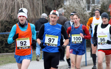 Hosszútávú Gyalogló OB. Békéscsaba és 10.000 m-es OB Budapest