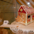 Mézeskalács kiállítás az Agorában