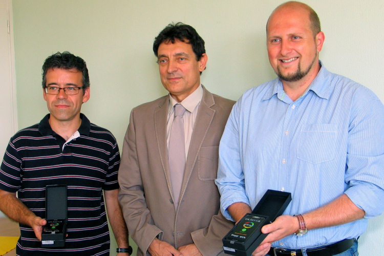 Átadták a Komtávhő névpályázatának díjait