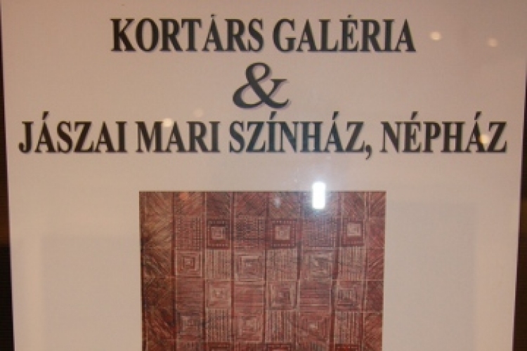 E. Szabó Margit textilművész kiállítása a Népházban