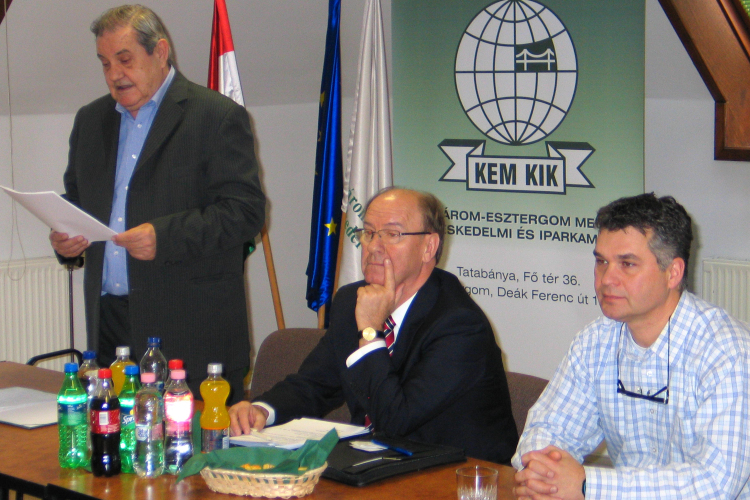 Kibővült a békéltető testület