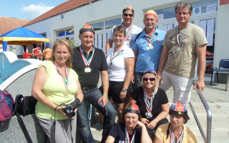 Lendületes verseny és 32 tatabányai érem Tótkomlóson!