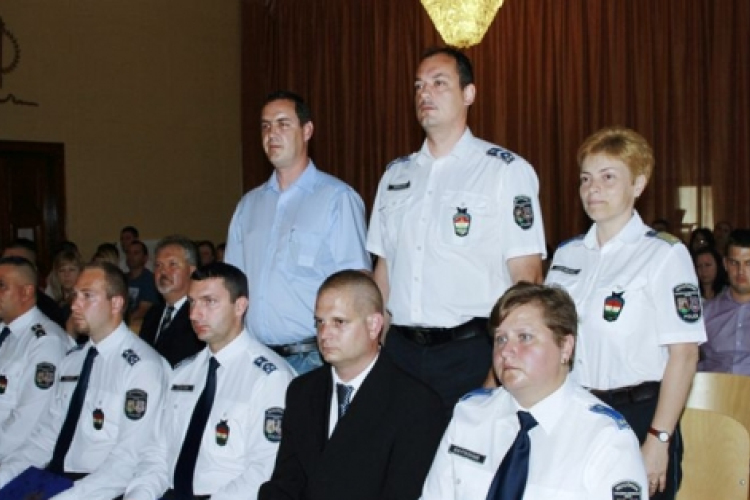  Elismerésben részesültek