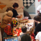 Kinyitotta kapuit az Agóra!