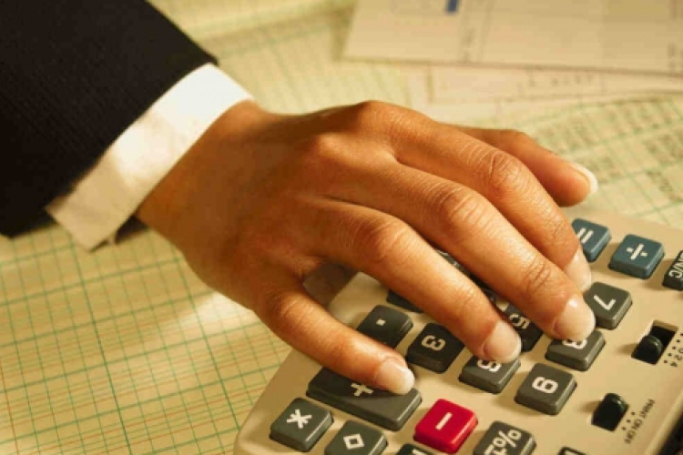 Ma éjfélig lehet kérni a bevallási tervezet postázását