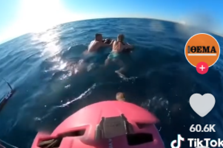 Magyarokat mentett meg egy görög sárkányszörfös - Videó