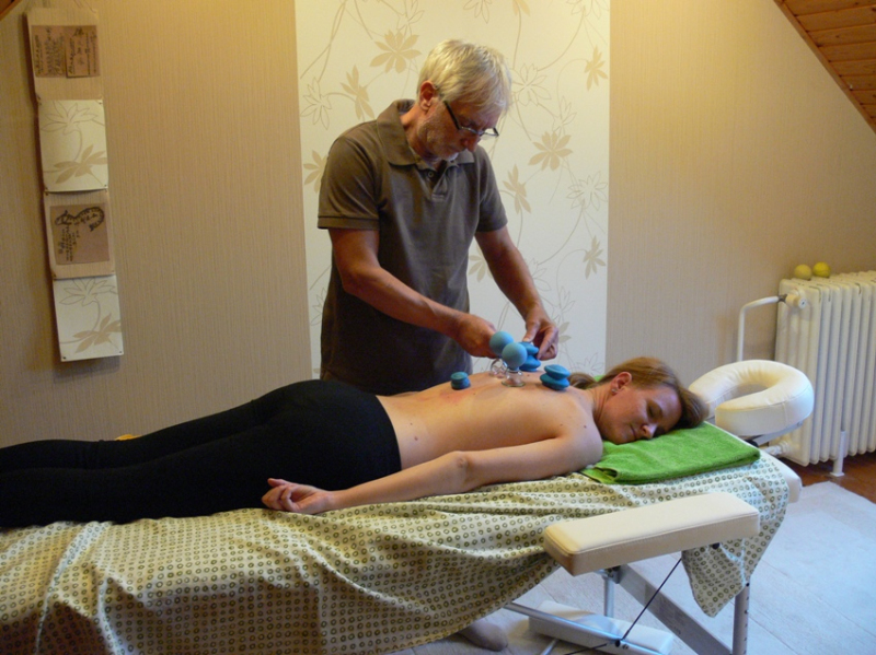 Borbás Ottó masszőr