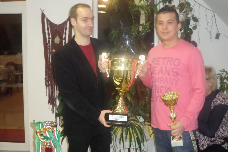 JAKO TATABÁNYA VÁROSI KISPÁLYÁS LABDARÚGÓ BAJNOKSÁG DÍJÁTADÁS