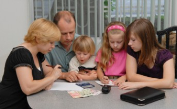 Megjelent a családikedvezmény-kalkulátor