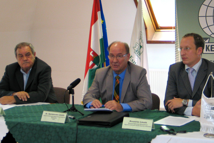 Szeptembertől a cégeknek is kötelező megjelenni a békéltető testület előtt