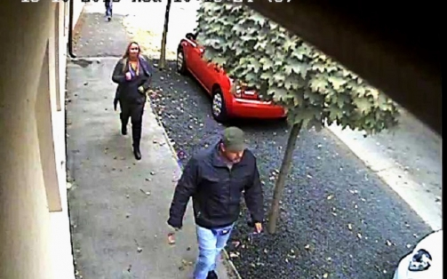 Trükkös tolvajok jártak egy idős férfinál - Videóval