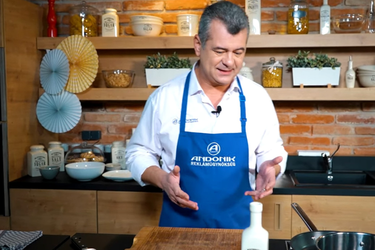 Főzzünk Robival, Lecsós tojással töltött jércemell, burgonya fánkkal - VIDEÓ