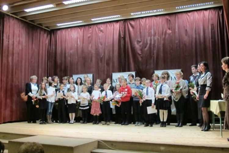 Magyar nyelvből jeleskedtek